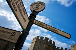 Which way to the castle